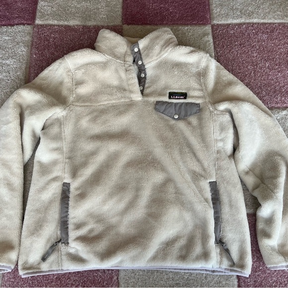 L.L. Bean Cream and Gray Teddy Jacket with Stand-Up Collar - Picture 1 of 5